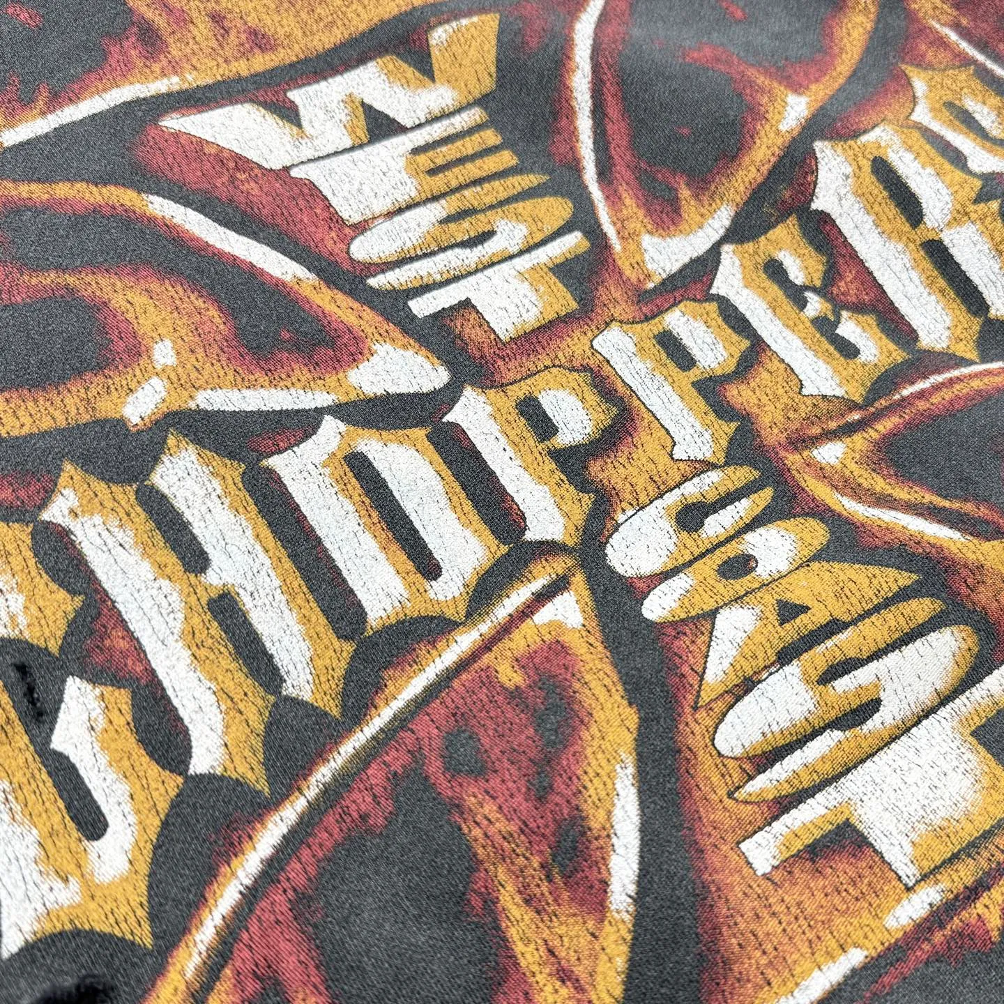 P268 # CHE-60 Saint "West Coast Chopper Harley Flame West Coast Cross" limited edition washed distressed hooded sweatshirt with multi-position hand-damaged craftsmanship. Heavy Assute fermentation and washed with water fade. Size: S M L XL